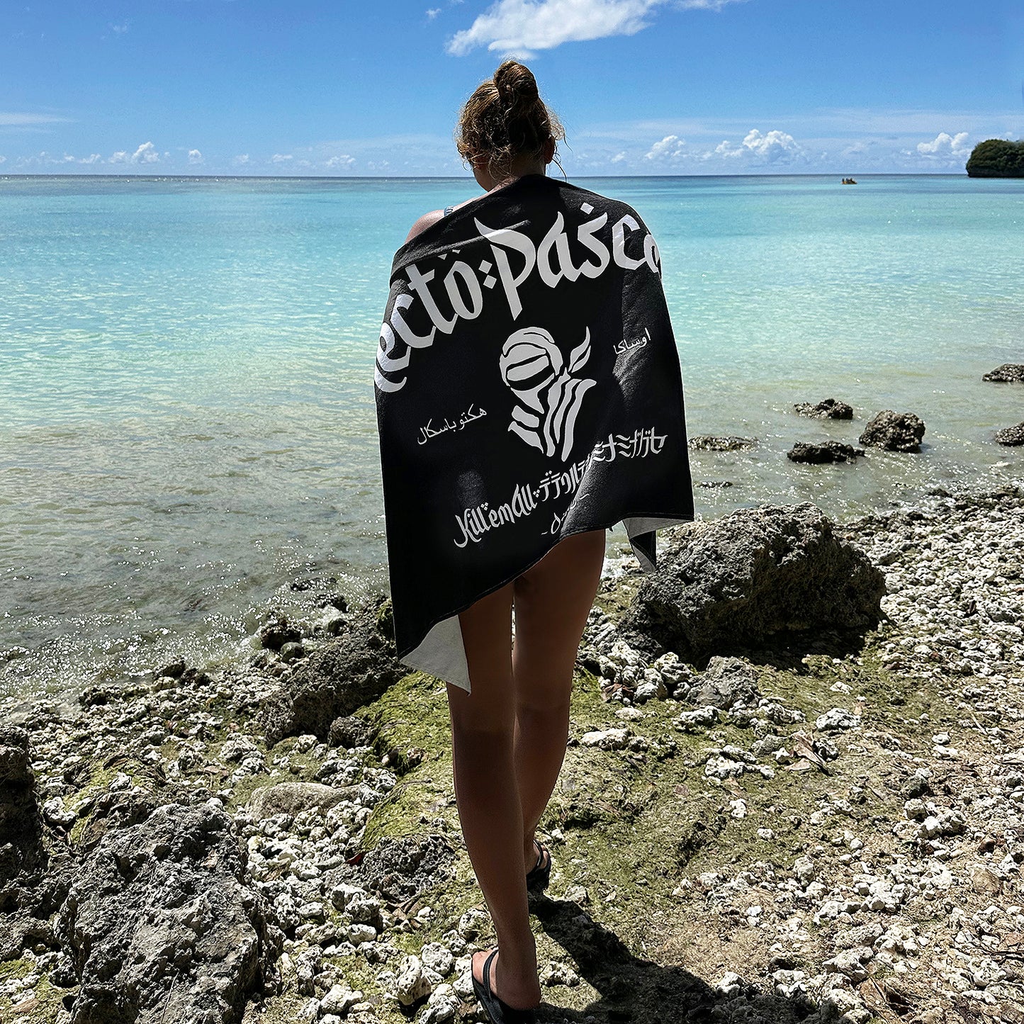 HECTOPASCAL NINJA BEACH TOWEL (Black)